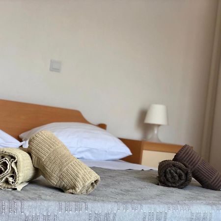 Apartments Mare Kneza Bagian luar foto